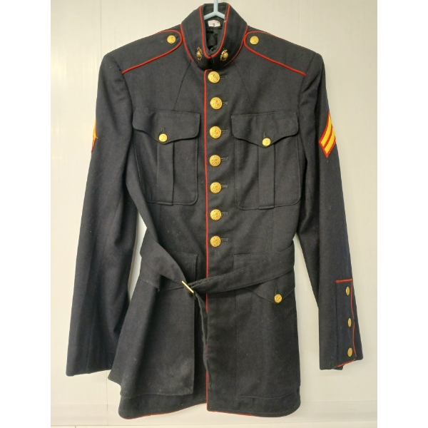 WWII U.S.M.C. DRESS JACKET