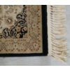 Image 3 : ANTIQUE STYLE TASSEL RUG