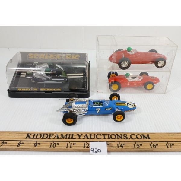 LOT OF 4 - SLOT CARS - INCL SCALEXTRIC