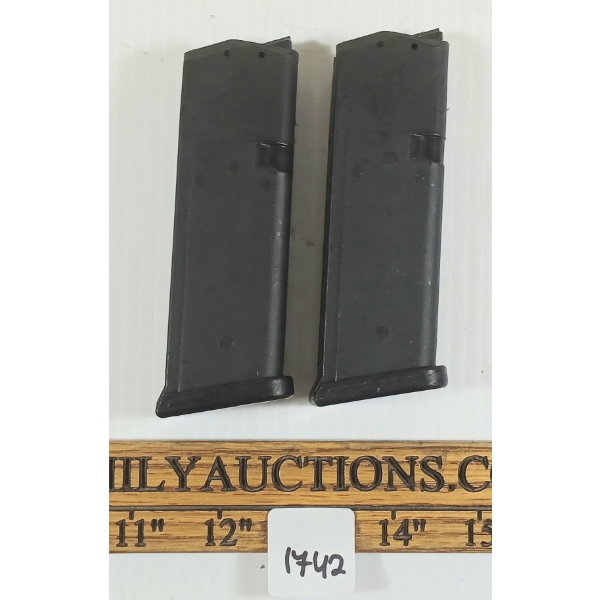 LOT OF 2 - GLOCK 19 9MM MAGAZINES - PAL REQ.