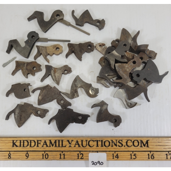 QTY OF MISC GUN PARTS - INCL BARREL RELEASE LEVERS