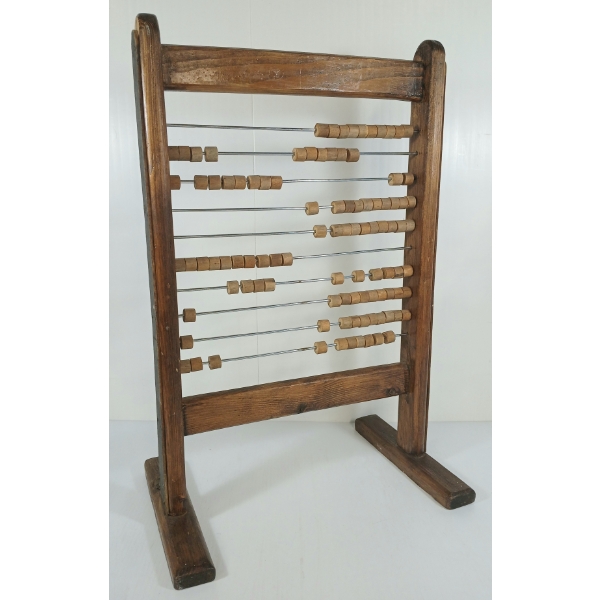 CLASSROOM ABACUS - WOOD - C. EARLY / MID 20TH CENTURY