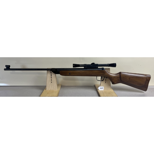CANADIAN HUNTER D-18B IN .22 PELLET - PAL REQUIRED 