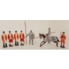 Image 4 : LOT OF 2 - BRITAINS HISTORICAL SERIES - NO. 1257 YEOMAN OF THE GUARD & 1307 16TH CENT. KNIGHTS