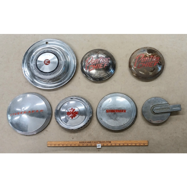 LOT OF 7 - HUBCAPS - STUDEBAKER, HUMMER, PONTIAC CHIEF, ETC