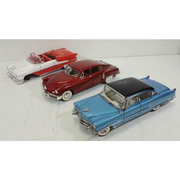 LOT OF 3 - ROAD SIGNATURE DIECAST 1948 TUCKER, 1955 OLDSMOBILE SUPER 88 & GREENLIGHT 1955 FLEETWOOD 