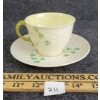 Image 5 : BELLEEK SHAMROCK TEACUP W/ SAUCER