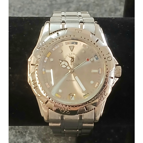 HOLLYWOOD POLO COUNTRY CLUB WRISTWATCH