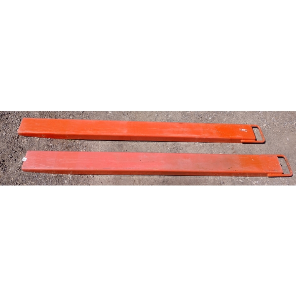 PAIR OF FORKLIFT EXTENSIONS