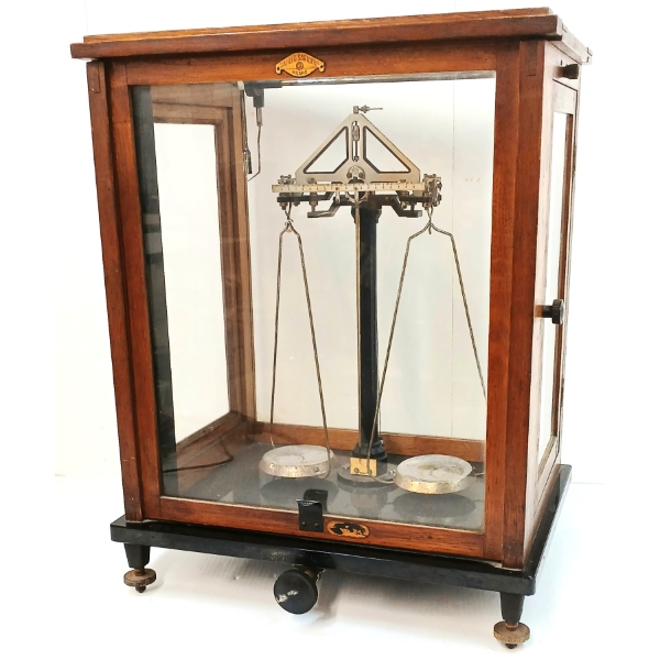 GALILEO SARTORIUS PRECISION APOTHECARY BALANCE SCALE - CIRCA 1950's