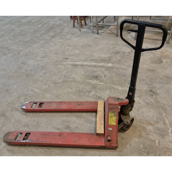 STARKE 2500 KG PUMP TRUCK