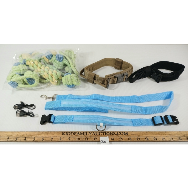 LOT OF 4 - DOG COLLARS, LEASH & TOYS - AS NEW