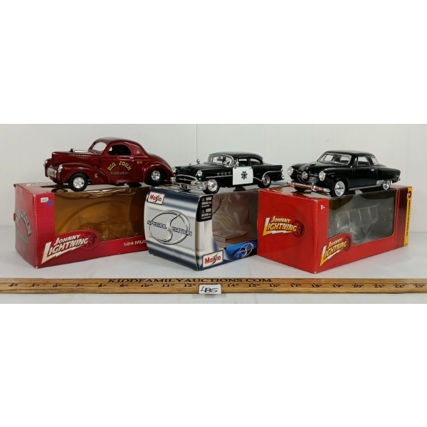 LOT OF 3 - JL & MAISTO 1955 BUICK CENTURY, 1951 STUDEBAKER & 1941 BEETLE DIECAST MODELS