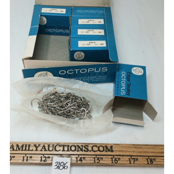 QTY OF EDGAR SEALEY 4/0 OCTOPUS HOOKS