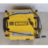 Image 2 : DEWALT THICKNESS PLANER - MODEL DW735