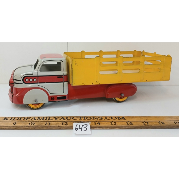 MARX TIN STAKE TRUCK