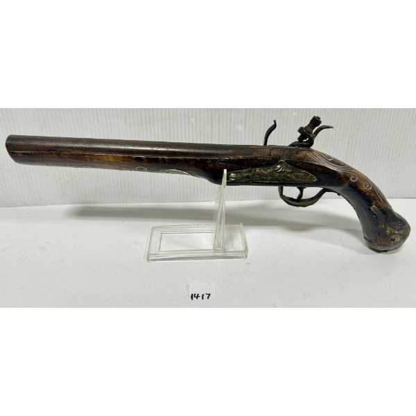 FLINTLOCK PISTOL IN APPROX. .69 CAL - ANTIQUE CLASS