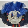 Image 3 : LOT OF 3 - CAMERON HIGHLANDERS OTTAWA (MG) BERET W/ BADGE & SPARE HACKLES