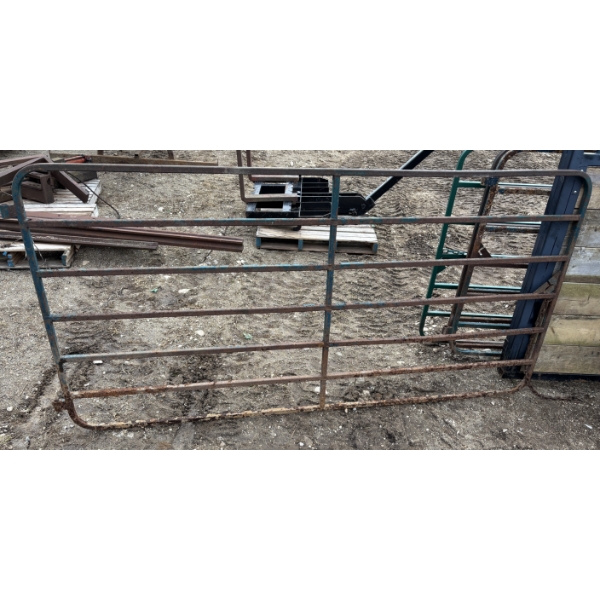 8 FOOT SQUARE TUBE GATE