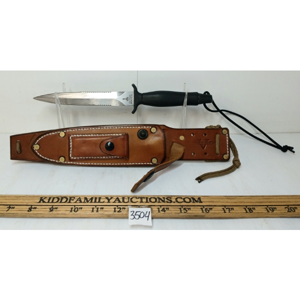 GERBER MARK II KNIFE W/ LEATHER SHEATH
