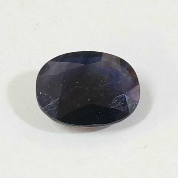 NATURAL BLUE SAPPHIRE - OVAL CUT