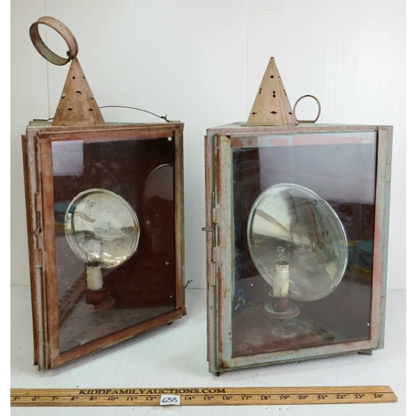LOT OF 2 - DECORATIVE FAUX CANDLE LANTERNS