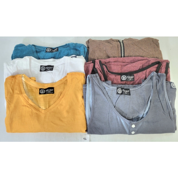 LOT OF 5 - ALLDAY MEN'S MEDIUM SHIRTS 