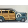 Image 7 : LOT OF 2 - MOTOR CITY DIECAST 1939 CHEVY WOODY WAGON & ERTL 1969 PONTIAC GTO JUDGE MODELS