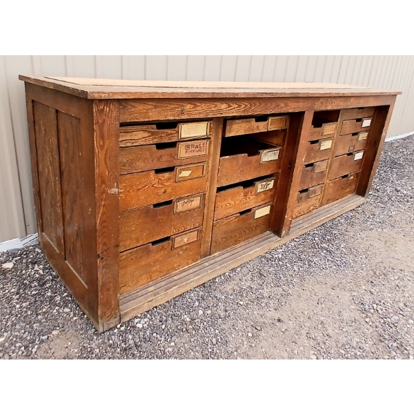 WORKSHOP BANK OF DRAWERS - C. 1880-1900