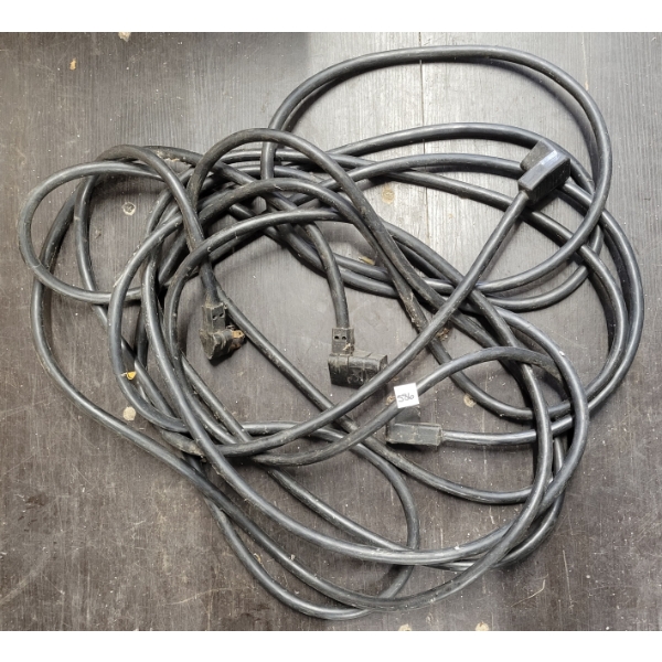 INDUSTRIAL EXTENSION CORD - APPROX 20FT