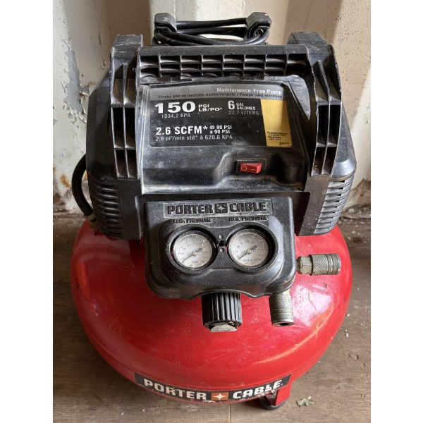 PORTER CABLE COMPRESSOR - 6 GAL