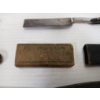 Image 3 : LOT OF 4 - STRAIGHT RAZORS & CASE - INCL ARTRACO