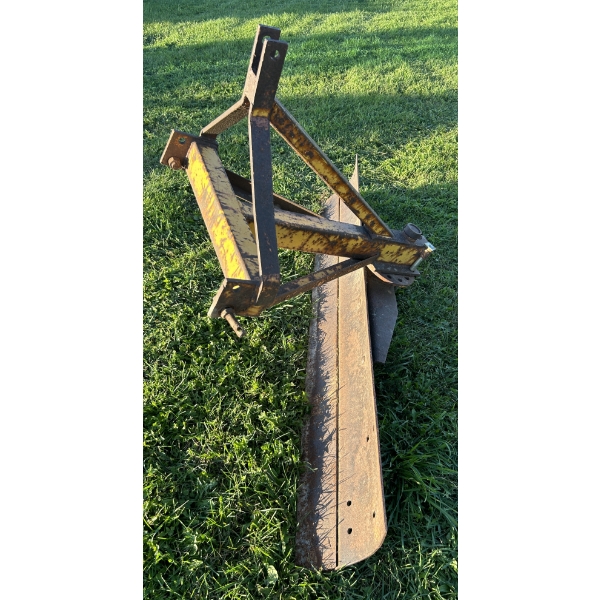 7 FOOT SCRAPER BLADE - 3 PTH