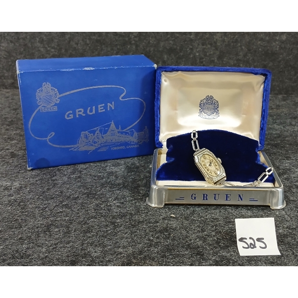 GRUEN WOMENS WRIST WATCH