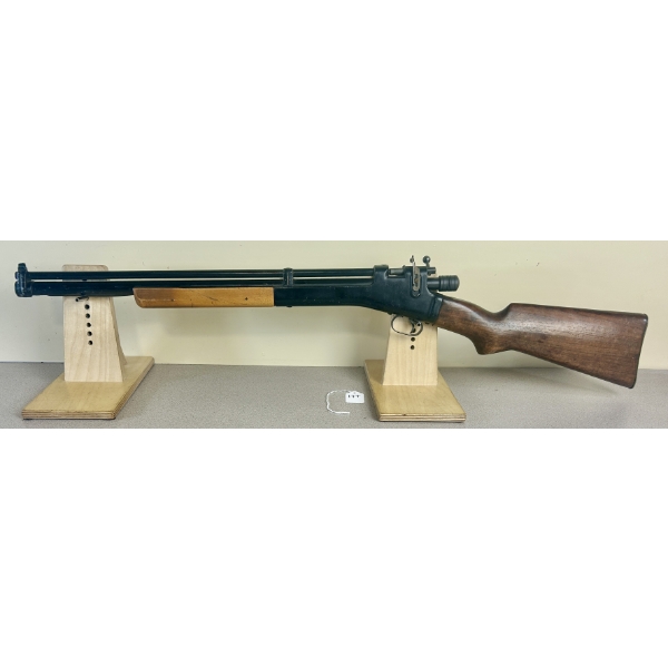 CROSMAN UNKNOWN MODEL IN .22 PELLET - NO PAL REQ