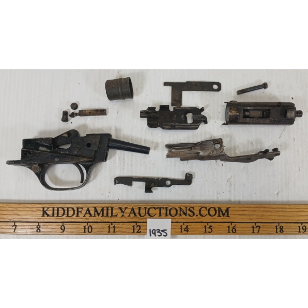 QTY OF STEVENS 820 PARTS