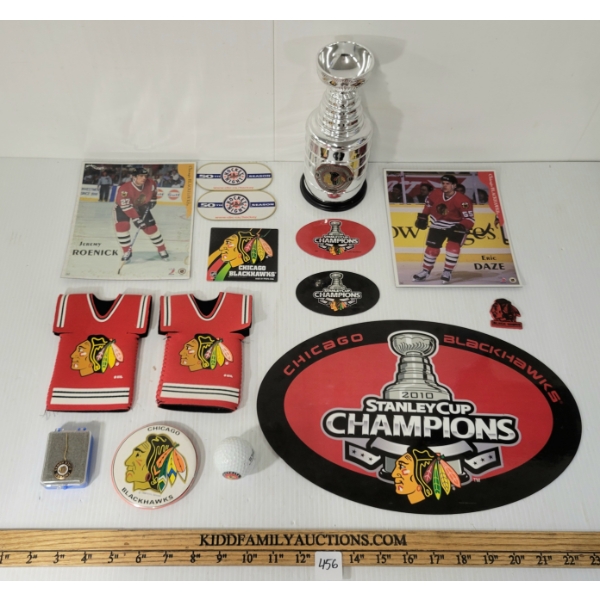 JOB LOT - CHICAGO BLACK HAWKS HOCKEY COLLECTIBLES - PINS, MAGNETS, MINI STANLEY CUP, ETC