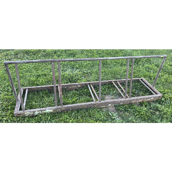 BIKE RACK - 5 BIKE CAPACITY