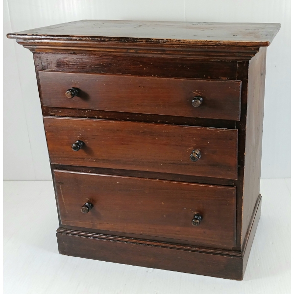 MEN'S JEWELRY CHEST - TABLETOP STYLE