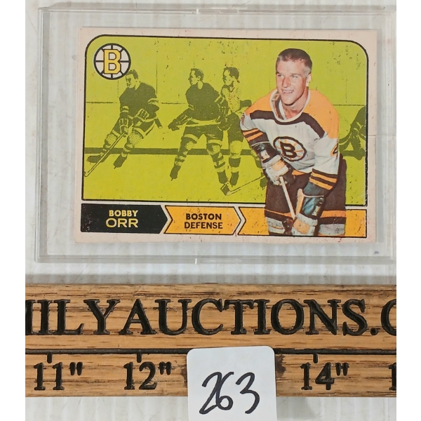 1968-1969 OPC BOSTON BRUINS #2 BOBBY ORR HOCKEY CARD
