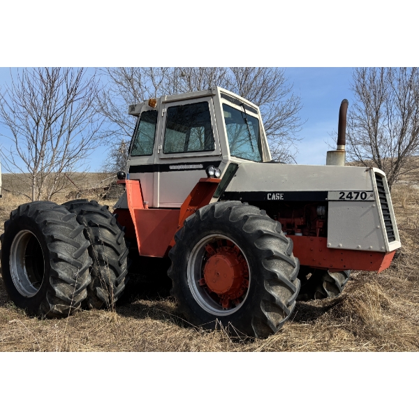 CASE 2470 TRACTOR