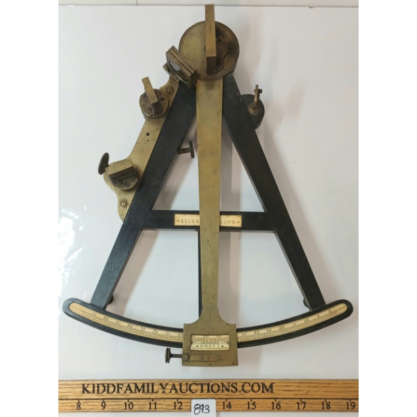 18TH CENT. OCTANT W/ CASE