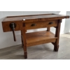 Image 1 : CARPENTERS BENCH W / VISE