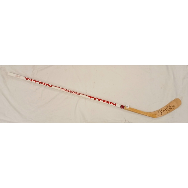 WAYNE GRETZKY AUTOGRAPHED TITAN HOCKEY STICK