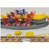 Image 3 : JOB LOT - PLASTIC CANOES & FIGURINES - INCL PIRATES