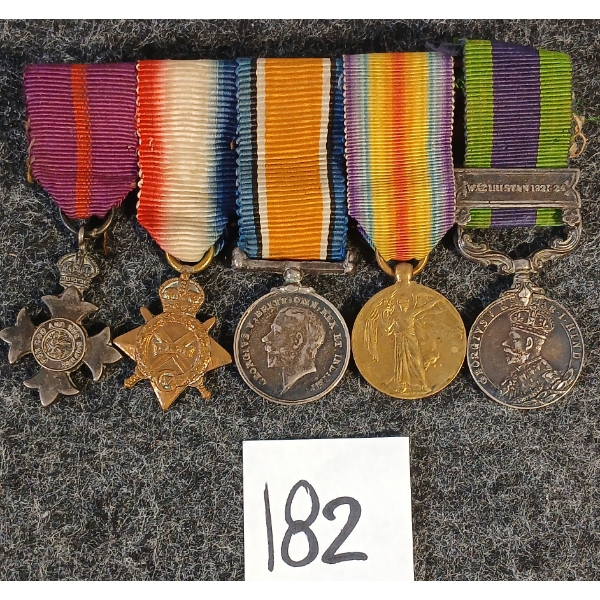 LOT OF 5 - WWI MINI MEDALS ON BAR