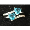 Image 1 : PLATINUM PLATED DOUBLE HEART CUT SIMULATED BLUE DIAMONDS (CZ) RING