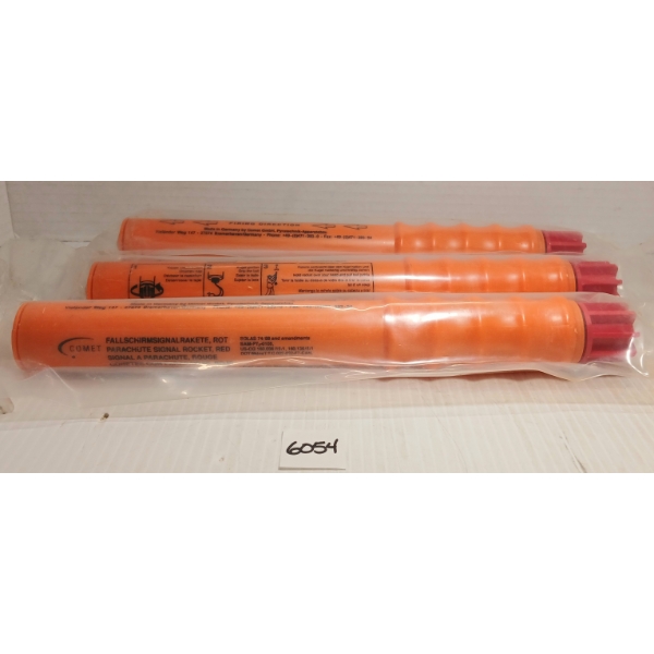 FLARES: 3X COMET PARACHUTE SIGNAL ROCKET - RED