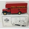 Image 1 : FIRST GEAR 1957 INTERNATIONAL R-200 MOVING VAN DIECAST MODEL