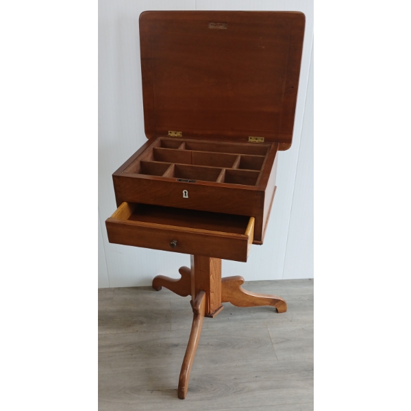 SEWING TABLE W/ LOCKING DRAWER